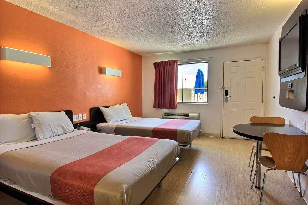 Motel 6-Swift Current, Sk Δωμάτιο φωτογραφία