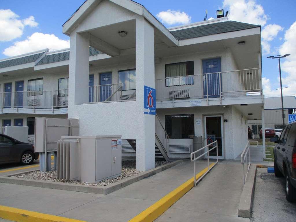 Motel 6-Swift Current, Sk Εξωτερικό φωτογραφία